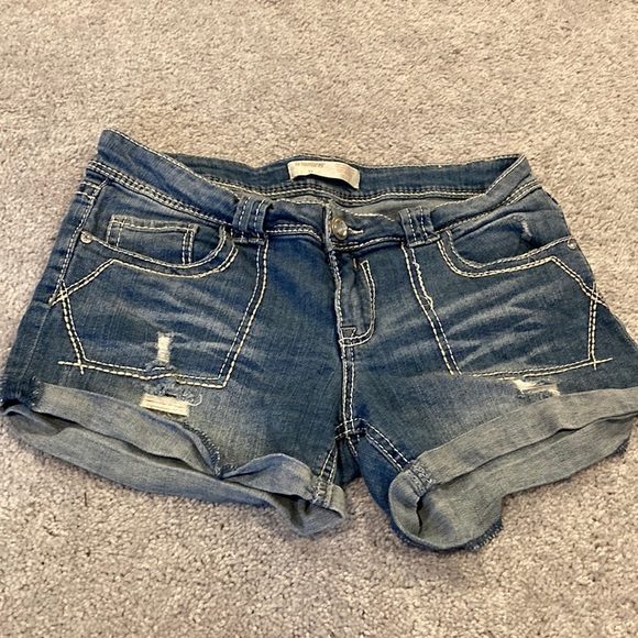 No Boundaries Pants - No Boundaries Size 11 Jeans Shorts